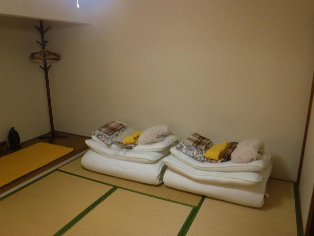 Wholeearth Ryokan Hiroshima Exterior foto